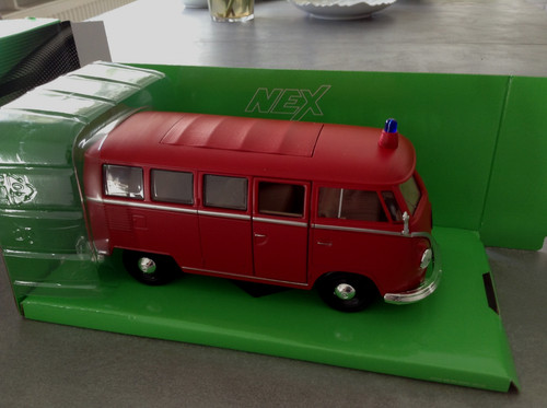Bus feuerwehr von welly - t,